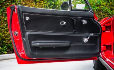 Chevrolet-Corvette-1965-30