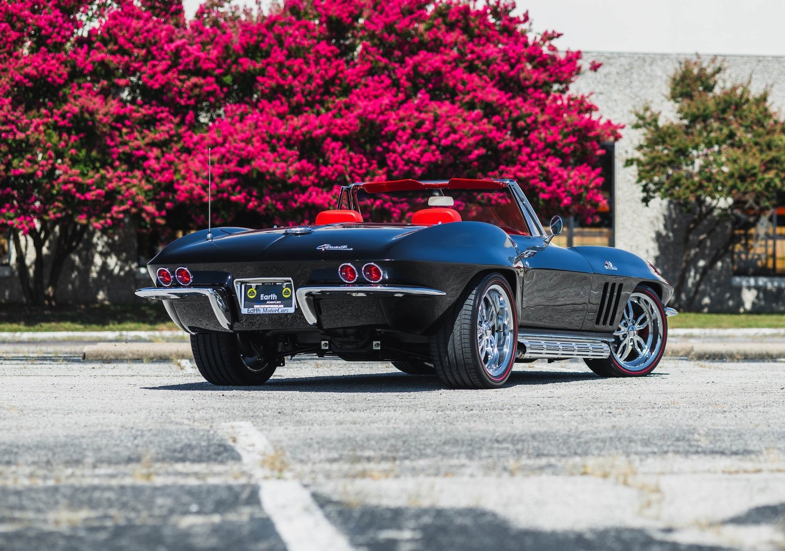 Chevrolet-Corvette-1965-Convertible-13