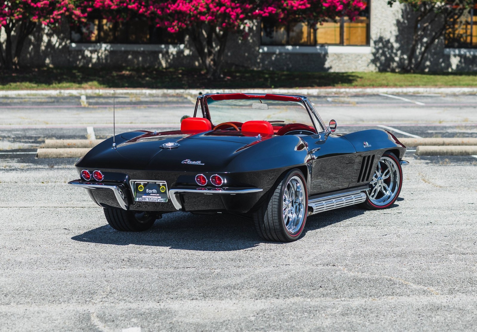 Chevrolet-Corvette-1965-Convertible-14