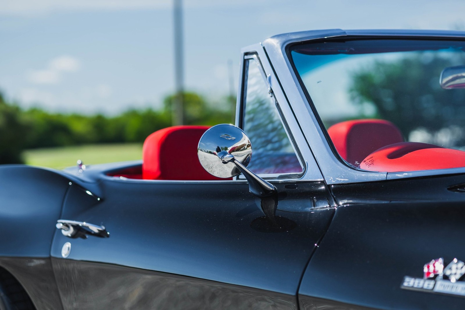 Chevrolet-Corvette-1965-Convertible-24