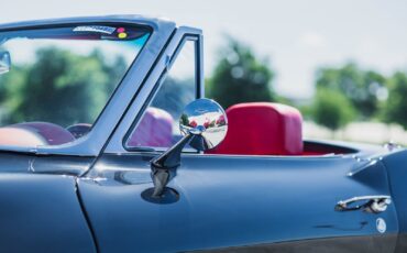 Chevrolet-Corvette-1965-Convertible-3