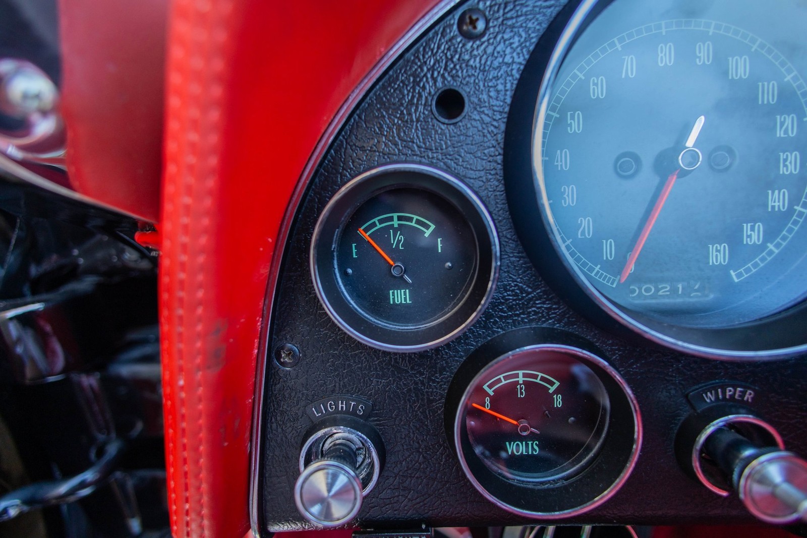 Chevrolet-Corvette-1965-Convertible-33
