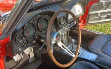 Chevrolet-Corvette-1965-Convertible-7