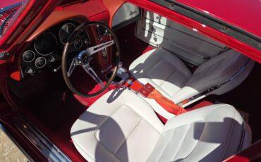 Chevrolet-Corvette-1965-Coupe-11