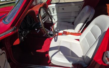 Chevrolet-Corvette-1965-Coupe-12