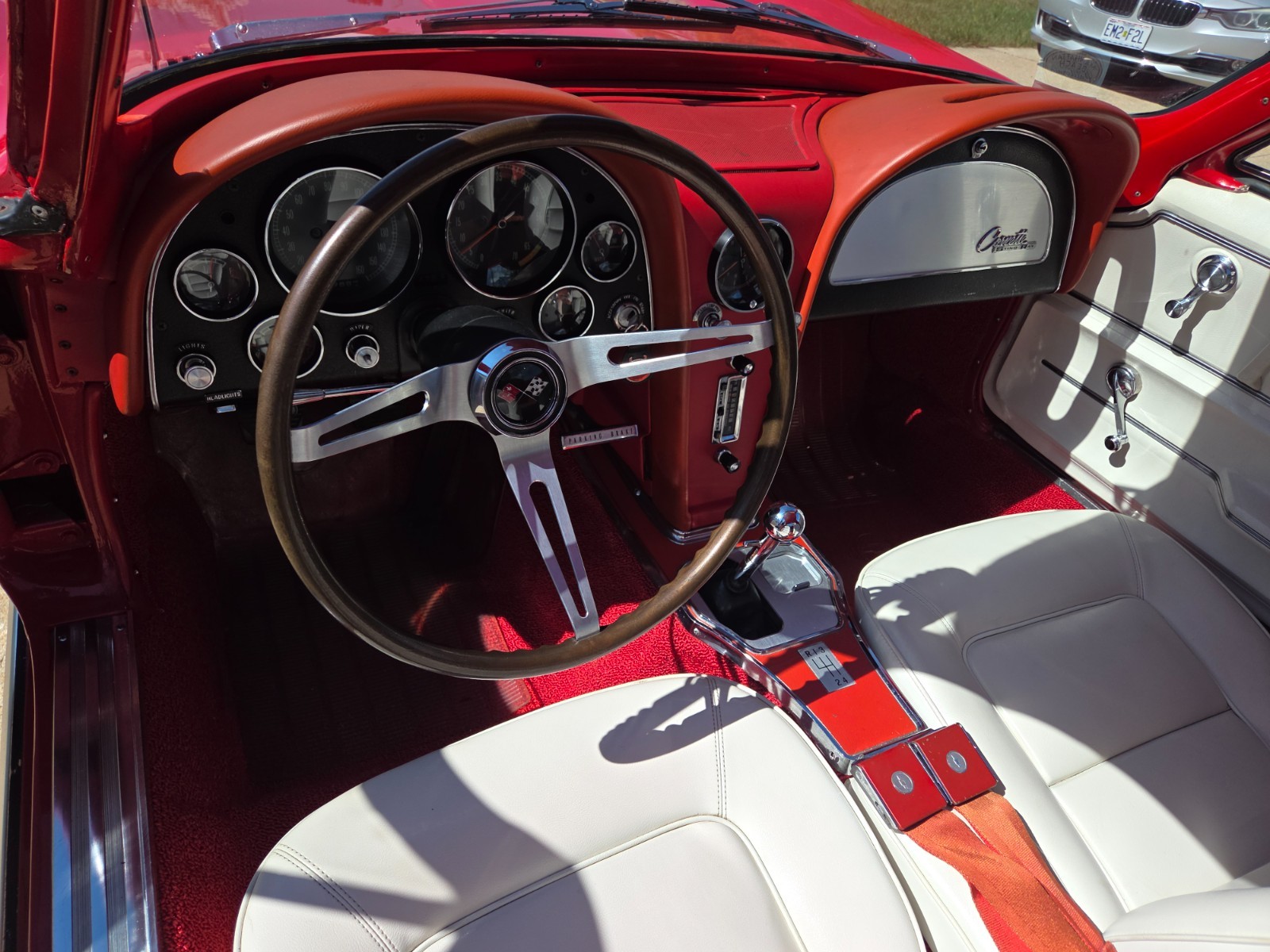 Chevrolet-Corvette-1965-Coupe-13