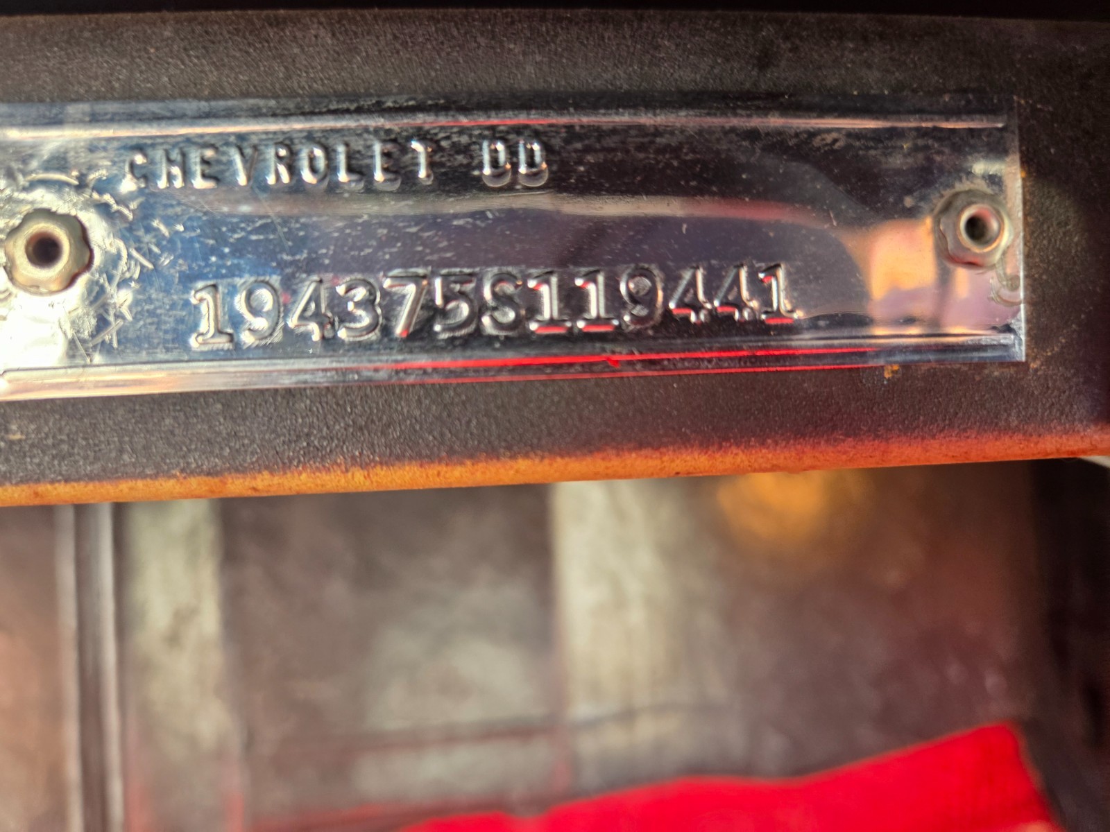 Chevrolet-Corvette-1965-Coupe-18