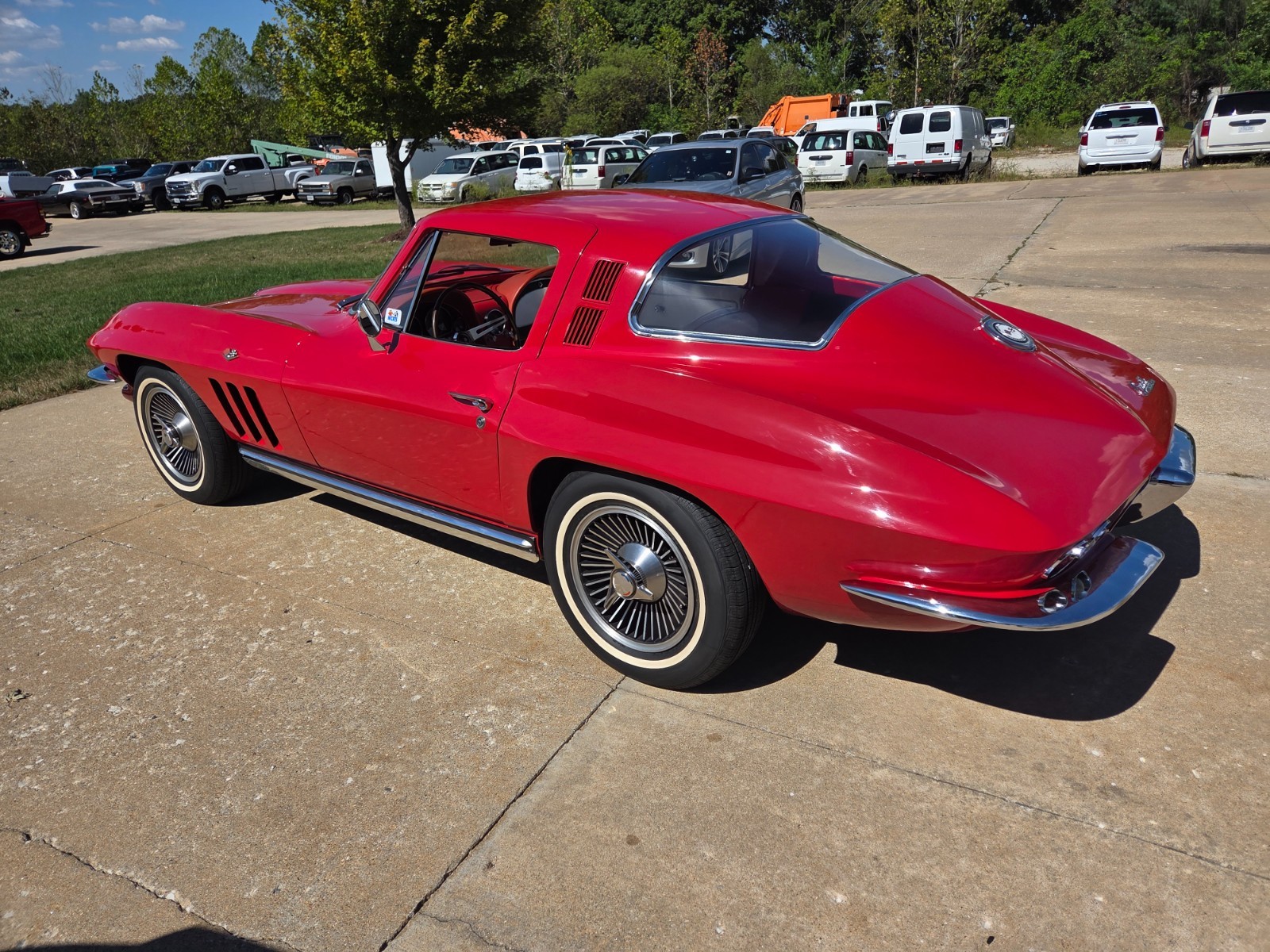 Chevrolet-Corvette-1965-Coupe-8