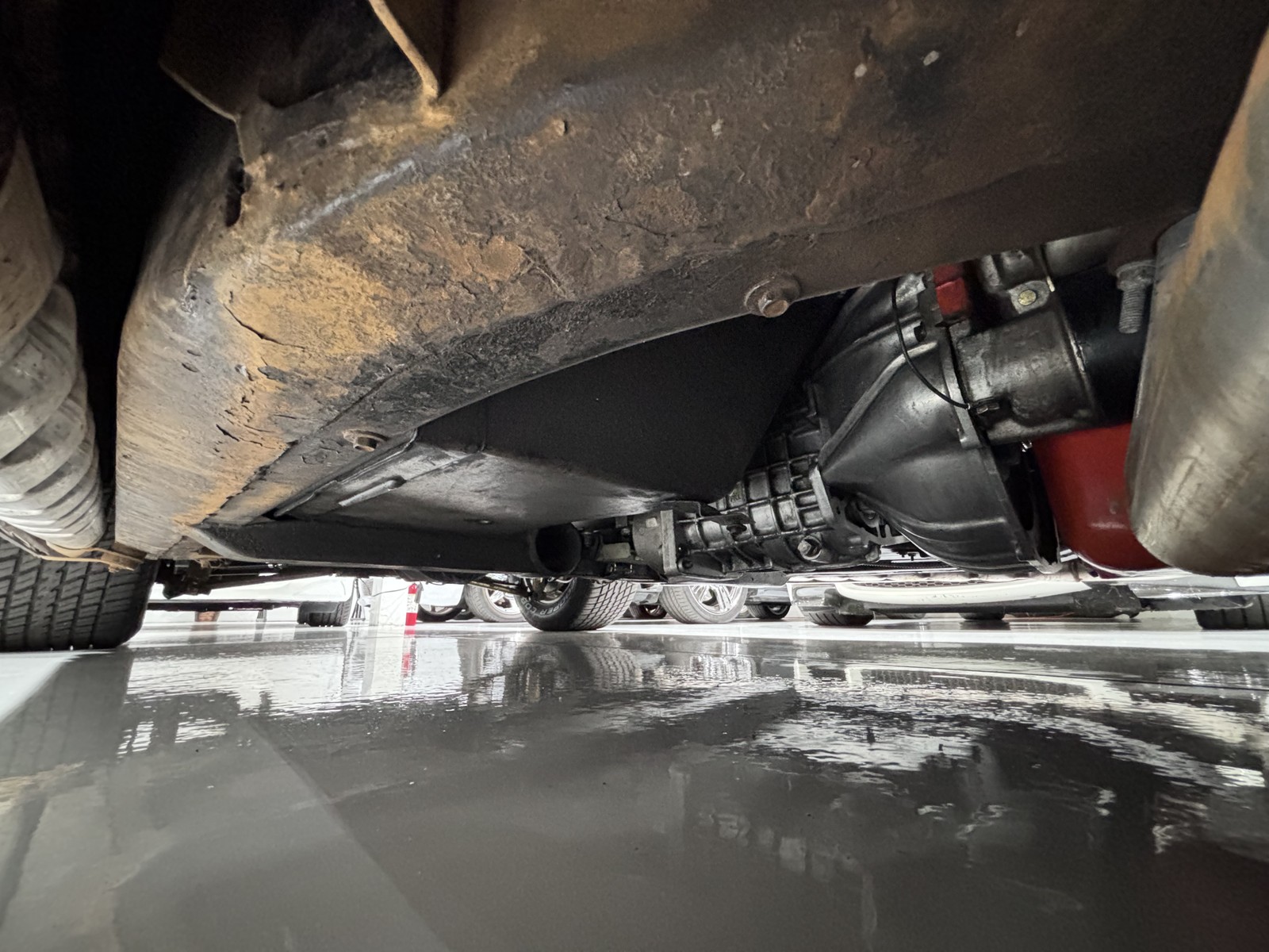 Chevrolet-Corvette-1966-18