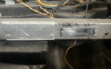 Chevrolet-Corvette-1966-4