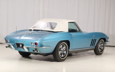 Chevrolet-Corvette-1966-Convertible-14
