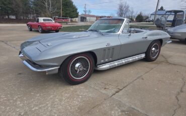 Chevrolet-Corvette-1966-Convertible-18