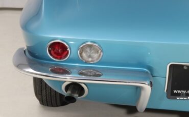 Chevrolet-Corvette-1966-Convertible-19