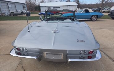 Chevrolet-Corvette-1966-Convertible-24