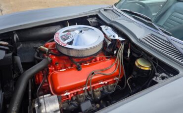 Chevrolet-Corvette-1966-Convertible-37