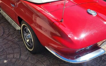 Chevrolet-Corvette-1966-Convertible-4
