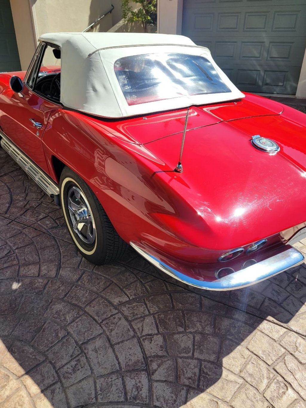 Chevrolet-Corvette-1966-Convertible-4
