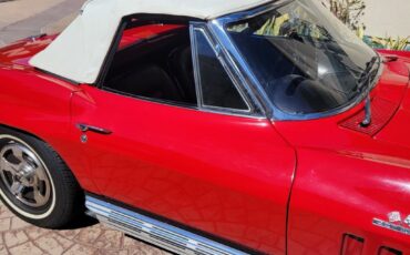 Chevrolet-Corvette-1966-Convertible-6