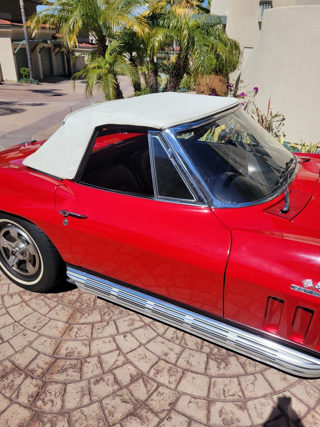 Chevrolet-Corvette-1966-Convertible-6