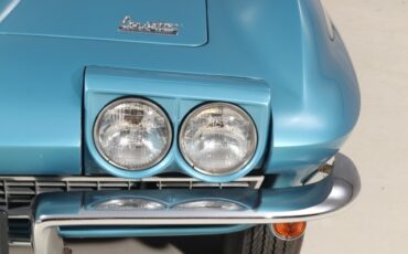 Chevrolet-Corvette-1966-Convertible-9