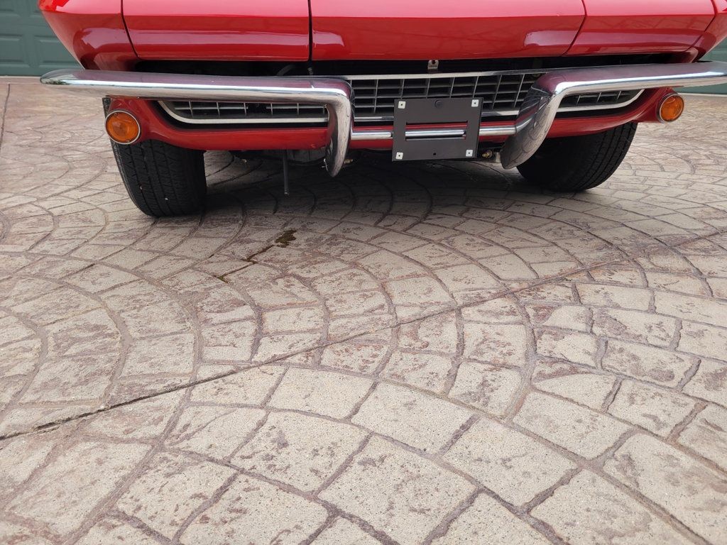 Chevrolet-Corvette-1966-Convertible-9