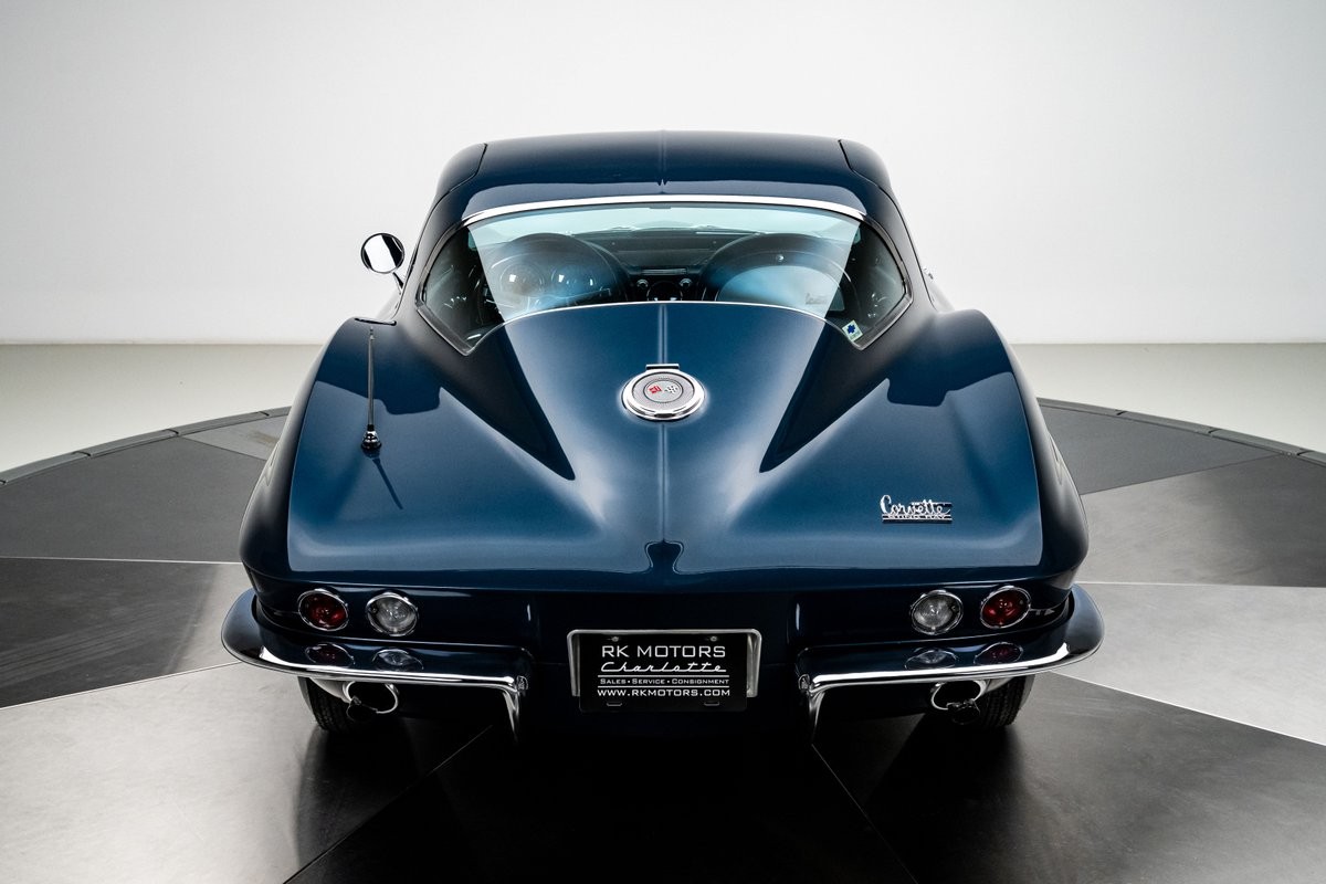 Chevrolet-Corvette-1966-Coupe-20