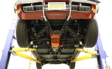 Chevrolet-Corvette-1966-Coupe-22