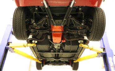 Chevrolet-Corvette-1966-Coupe-23