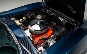 Chevrolet-Corvette-1966-Coupe-32