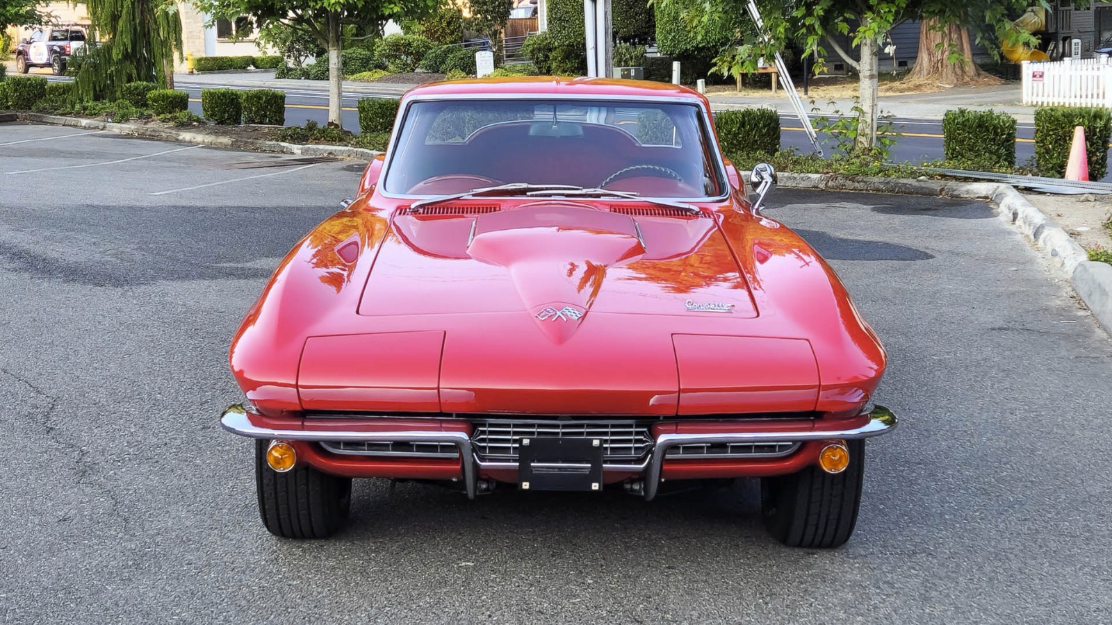 Chevrolet-Corvette-1966-Coupe-6