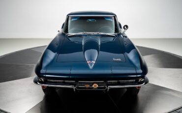 Chevrolet-Corvette-1966-Coupe-7