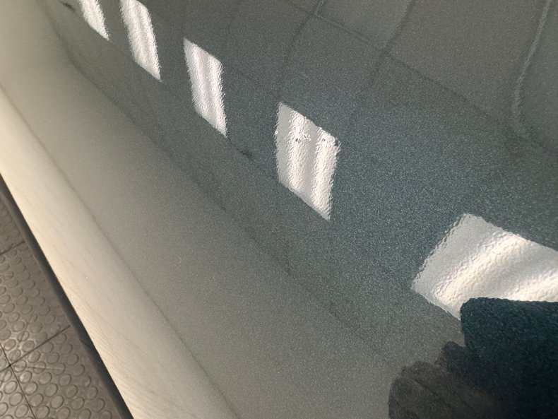 Chevrolet-Corvette-1966-Laguna-Blue-Metallic-Dark-Blue-2