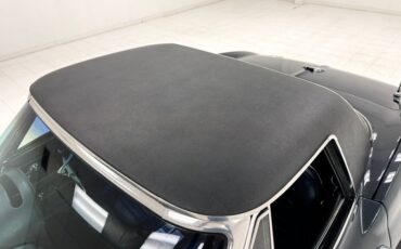 Chevrolet-Corvette-1966-Laguna-Blue-Metallic-Dark-Blue-26