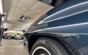 Chevrolet-Corvette-1966-Laguna-Blue-Metallic-Dark-Blue-42
