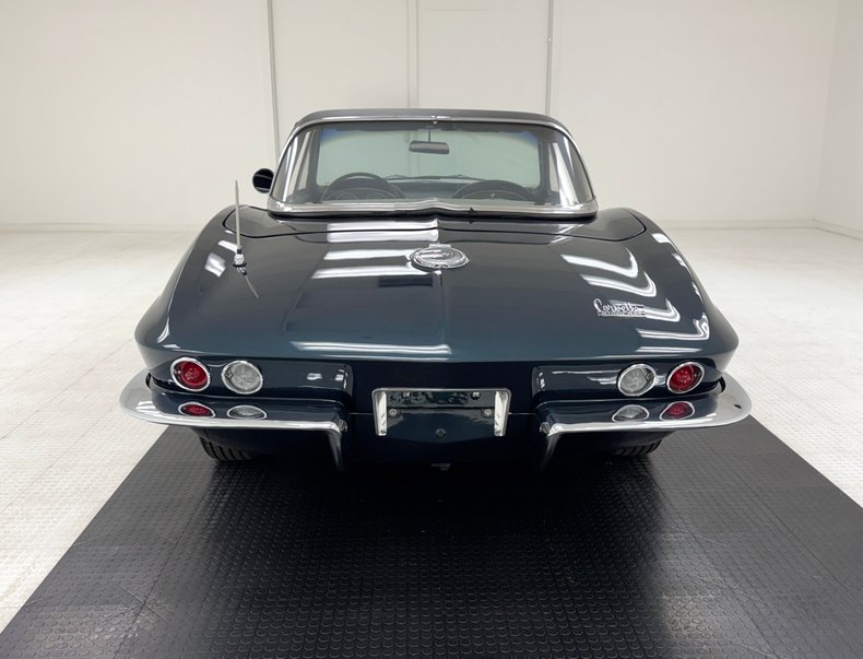 Chevrolet-Corvette-1966-Laguna-Blue-Metallic-Dark-Blue-7