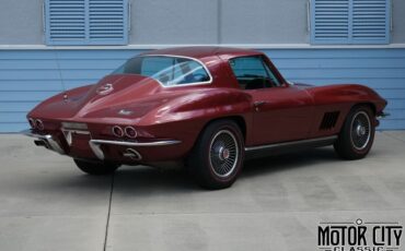 Chevrolet-Corvette-1967-2