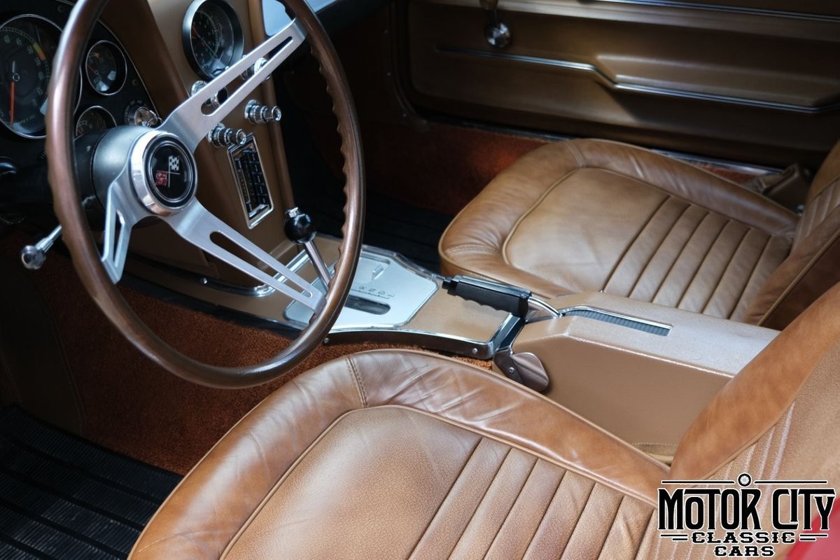 Chevrolet-Corvette-1967-24