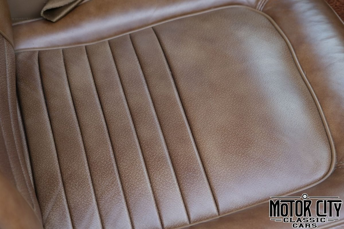 Chevrolet-Corvette-1967-29