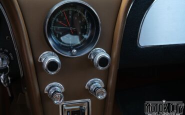 Chevrolet-Corvette-1967-33