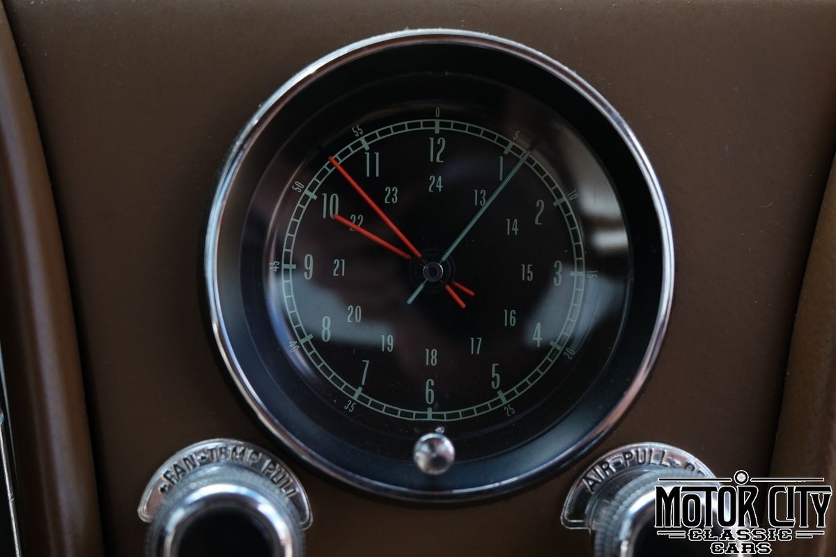 Chevrolet-Corvette-1967-36