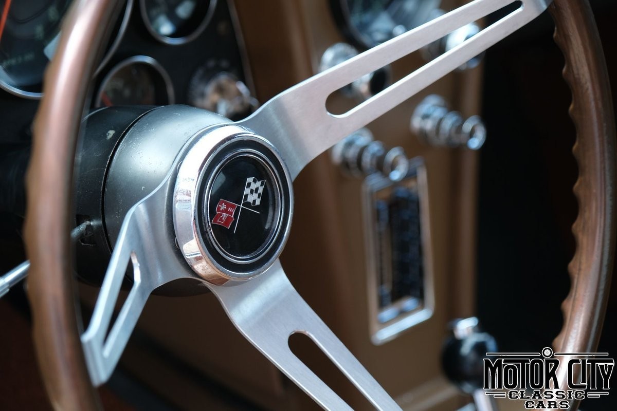 Chevrolet-Corvette-1967-38