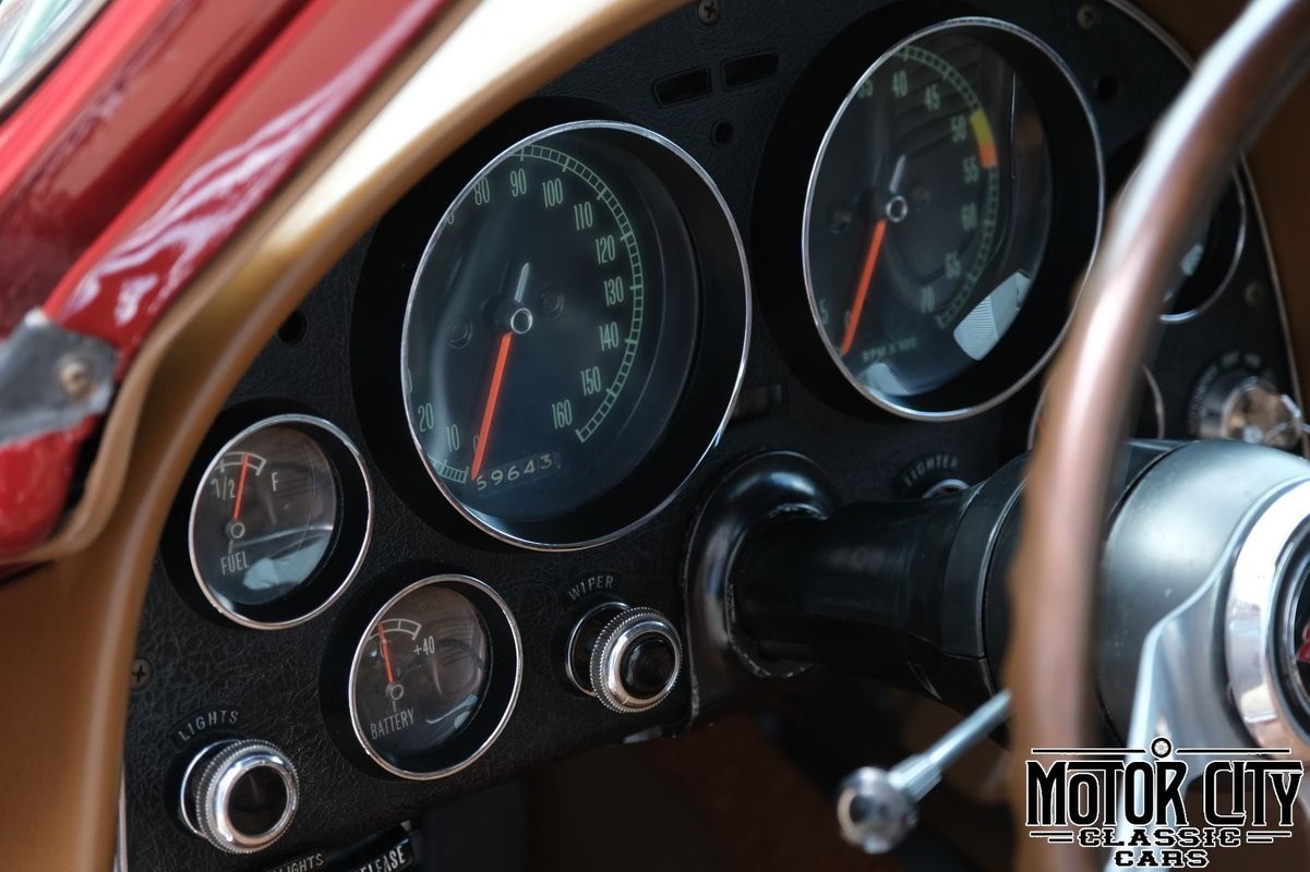 Chevrolet-Corvette-1967-39