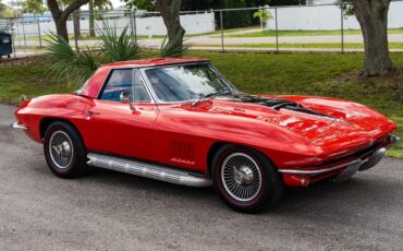 Chevrolet-Corvette-1967-Convertible-11