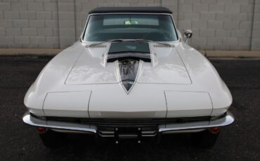 Chevrolet-Corvette-1967-Convertible-13