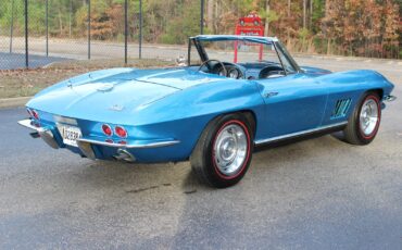 Chevrolet-Corvette-1967-Convertible-16