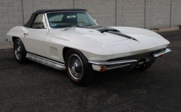 Chevrolet-Corvette-1967-Convertible-16