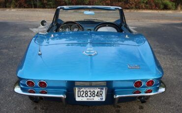 Chevrolet-Corvette-1967-Convertible-17