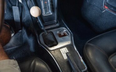 Chevrolet-Corvette-1967-Convertible-18