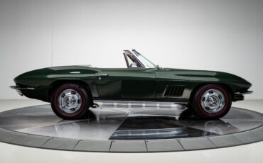 Chevrolet-Corvette-1967-Convertible-18