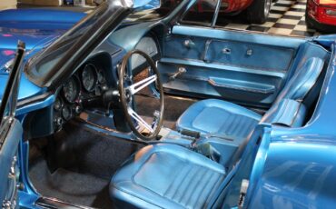 Chevrolet-Corvette-1967-Convertible-20